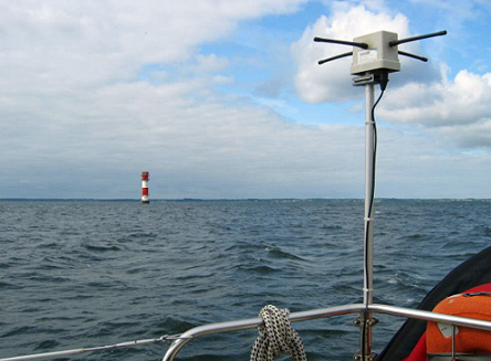 Example of an MX-137 antenna mounted onboard a ship on the open sea